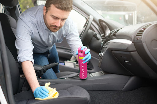 Professional Car Detailing vs DIY Cleaning